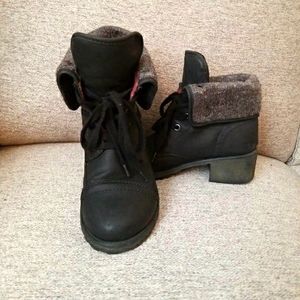 Roxy Combat Boots Size 9